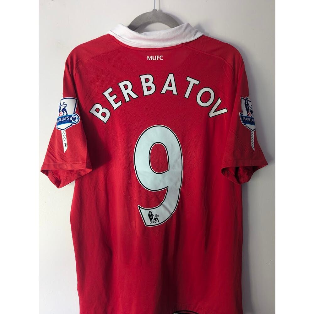 Man United Berbatov 2010/11 Home Jersey Large EPL Fully Patched